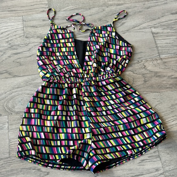 Love…ady colorful romper with pockets - Picture 5 of 6